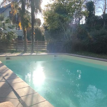 B&B En Plein Coeur De La Foret Artiguelouve Zewnętrze zdjęcie