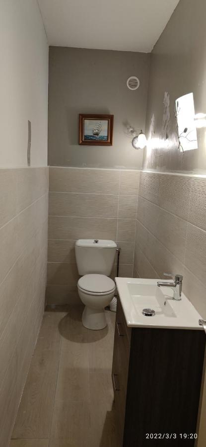 B&B En Plein Coeur De La Foret Artiguelouve Zewnętrze zdjęcie